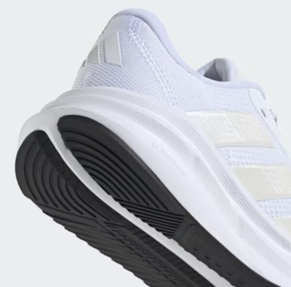 Galaxy 7 Running Blanca 6 Galaxy 7 Running Cloud White